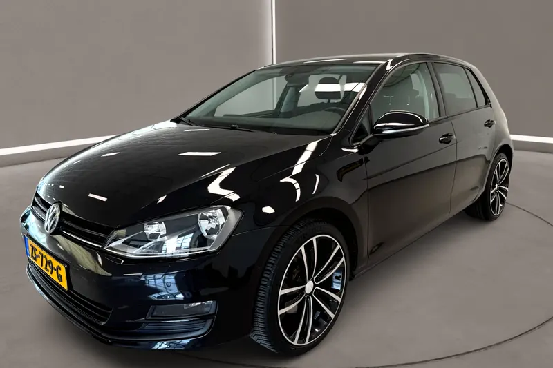 Volkswagen Golf (2013)