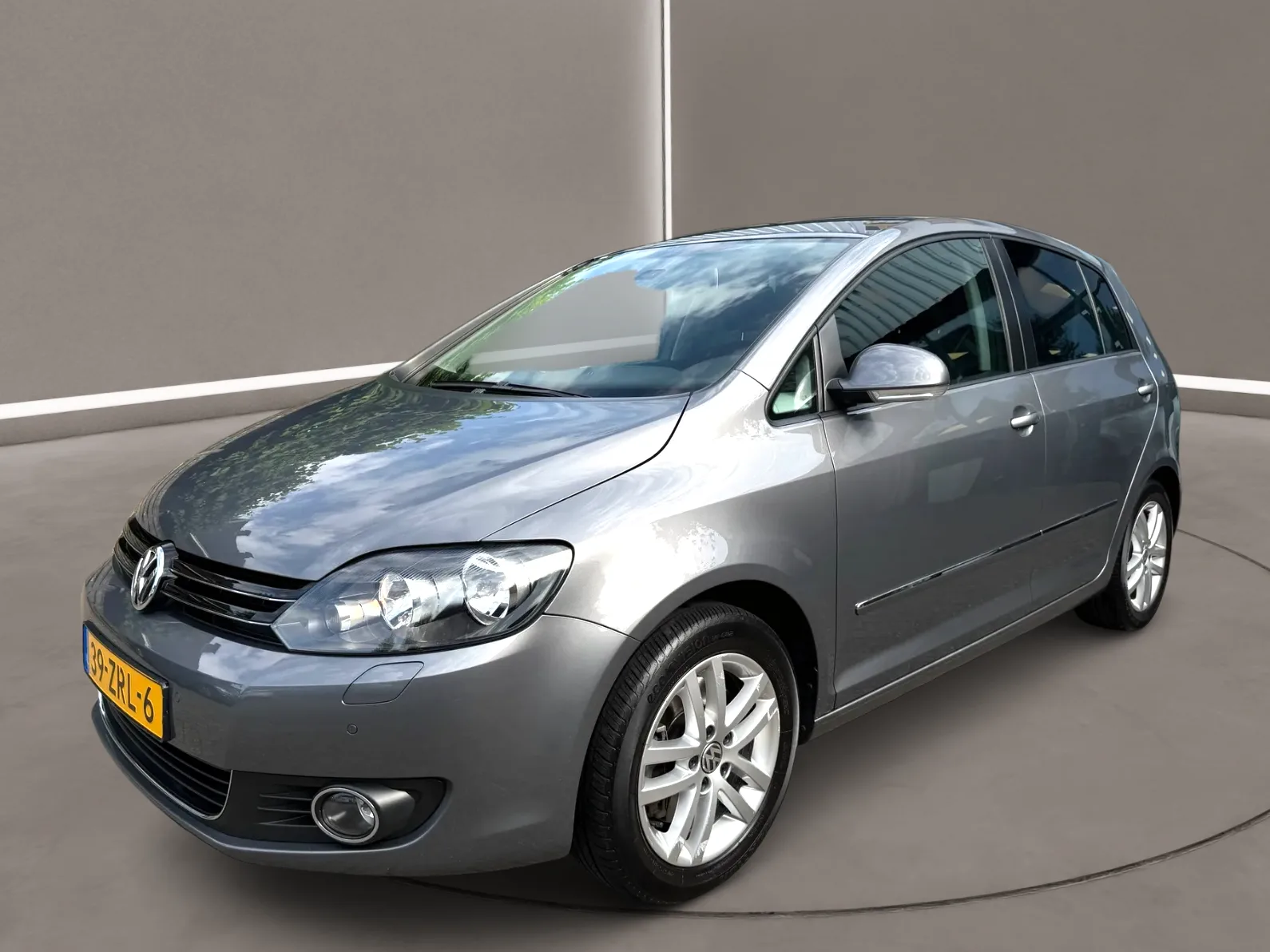 Volkswagen Golf (2013) — foto 1