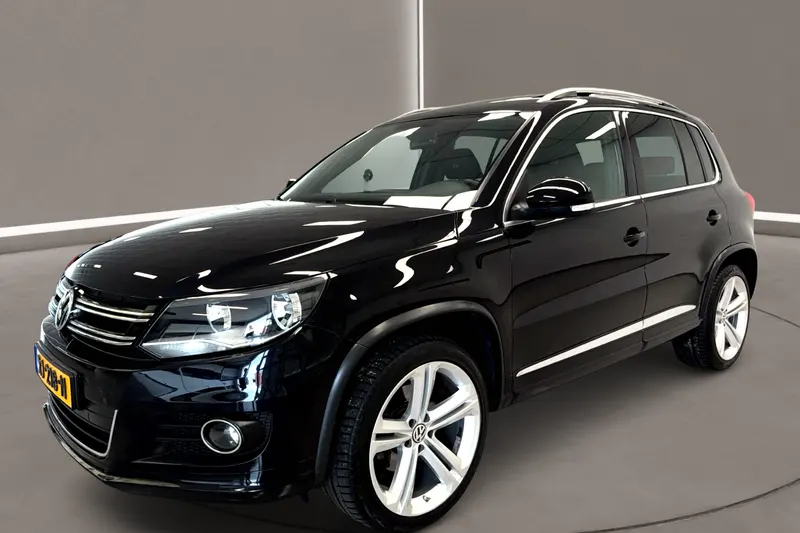 Volkswagen Tiguan (2016)