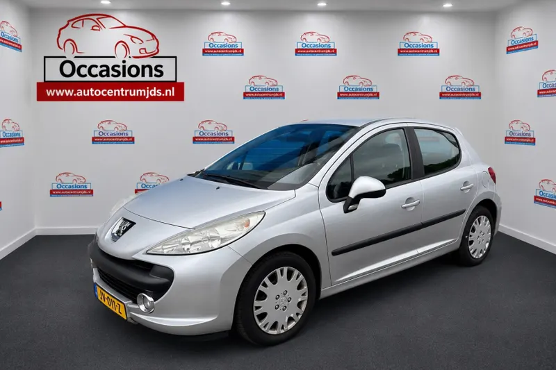 Peugeot 207 (2008)
