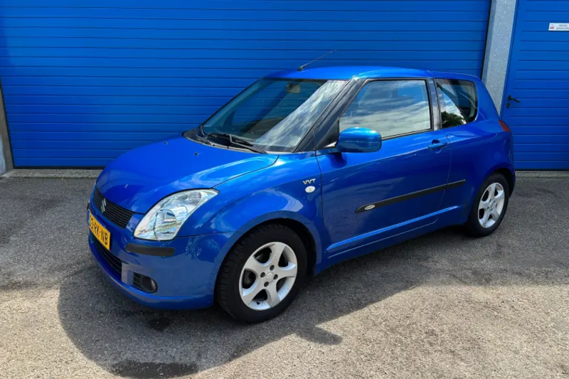 Suzuki Swift (2005)