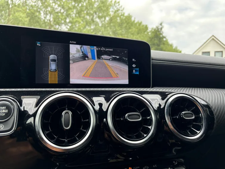 Mercedes-Benz A-Klasse (2019) — foto 1