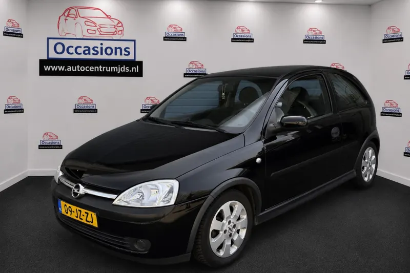 Opel Corsa (2002)