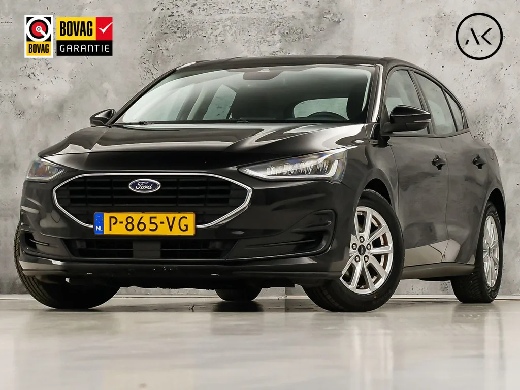 Ford Focus (2022) — foto 1