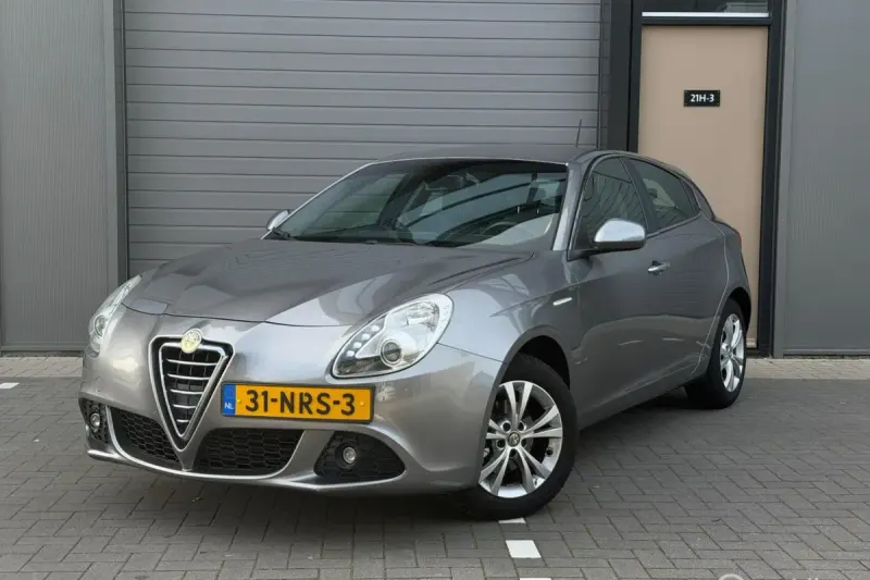Alfa Romeo Giulietta (2010)
