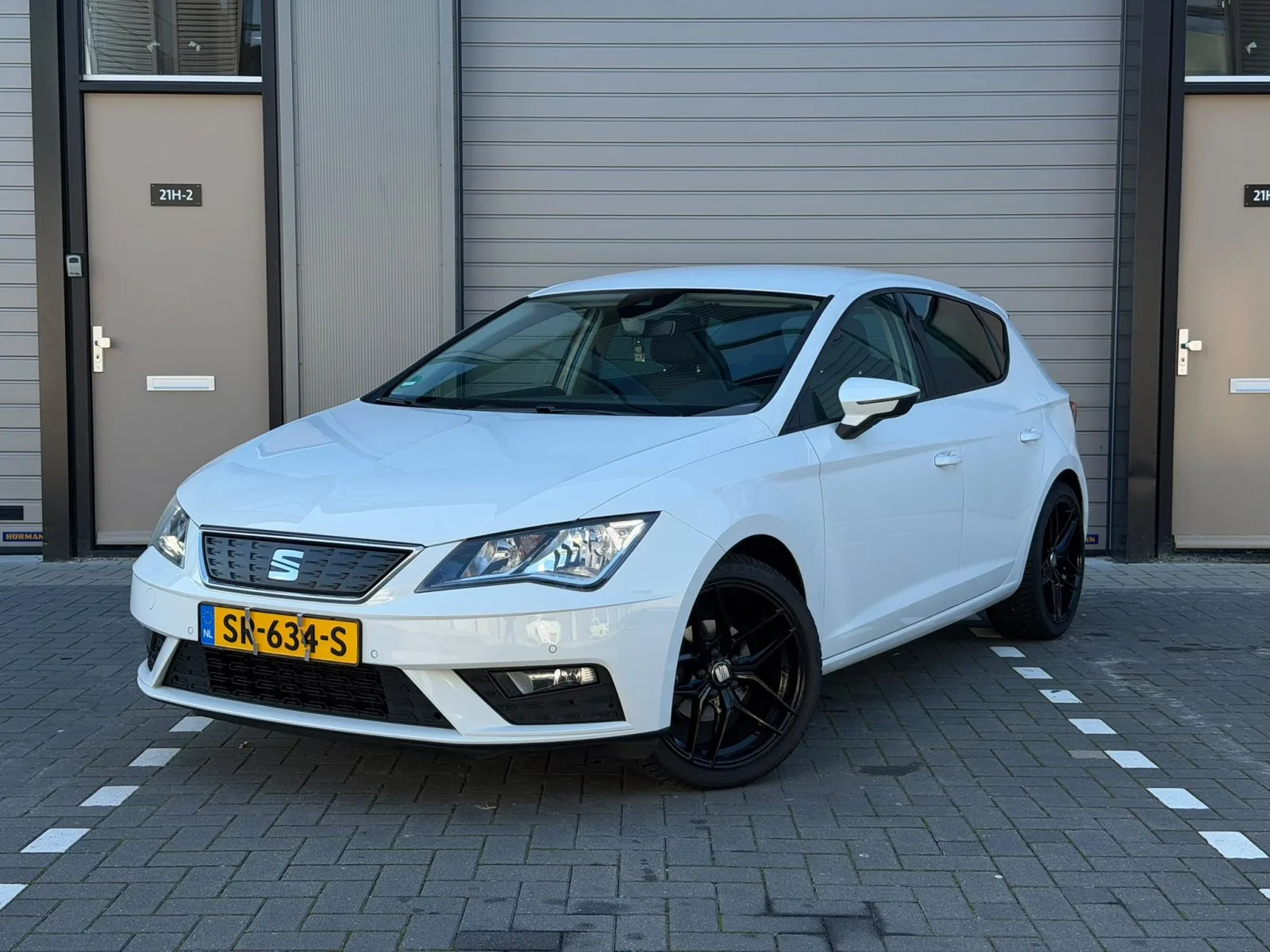 SEAT Leon (2018) — foto 1