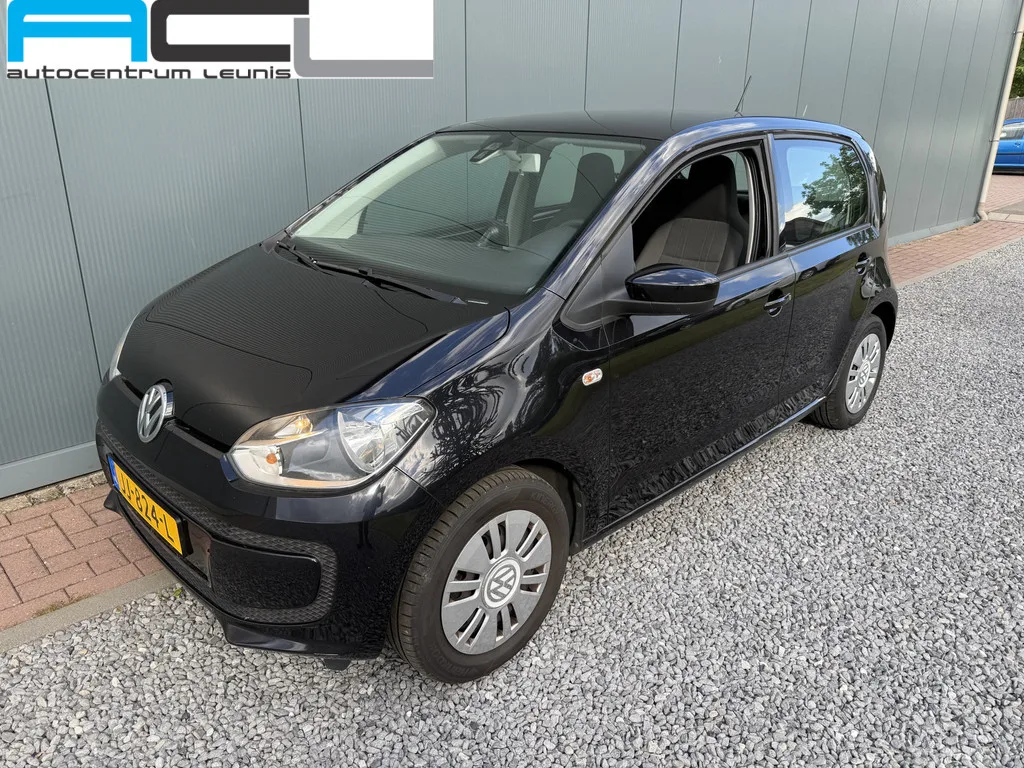 Volkswagen Up! (2016) — foto 1