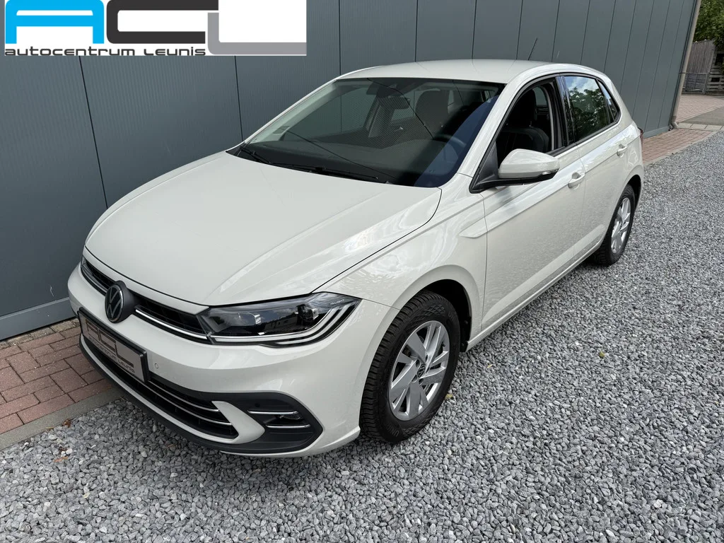 Volkswagen Polo (2024) — foto 1