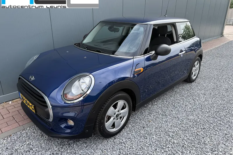 MINI One (2016)