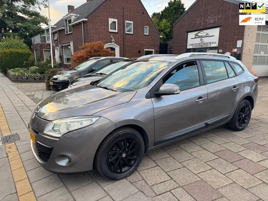 Renault Mégane (2009) — foto 1