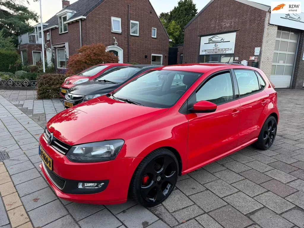 Volkswagen Polo (2010) — foto 1