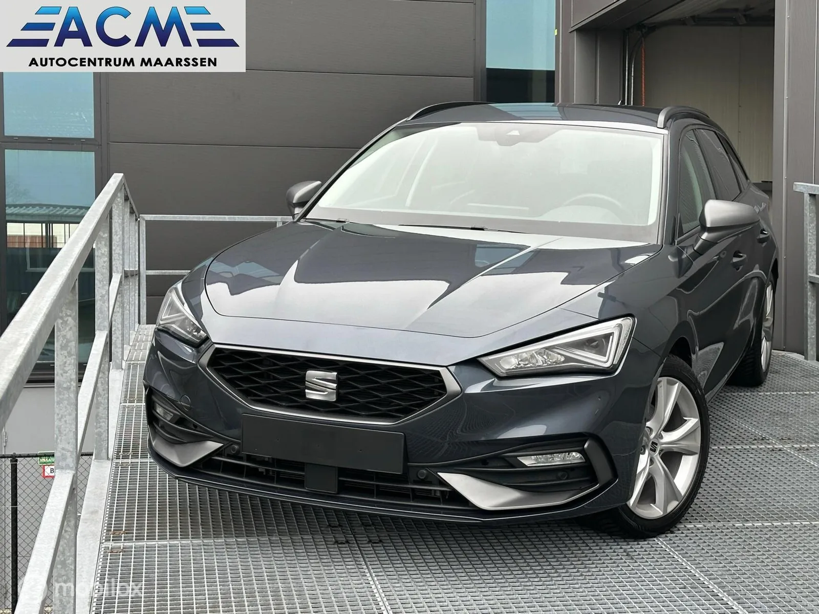SEAT Leon Sportstourer (2024) — foto 1