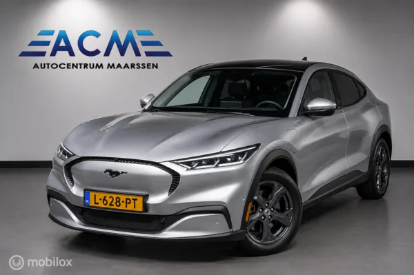 Ford Mustang (2021) — foto 1