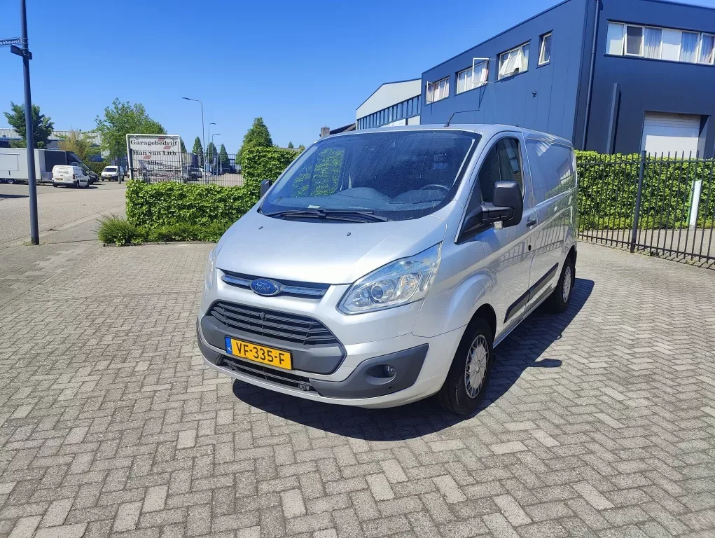 Ford Transit Custom (2013) — foto 1