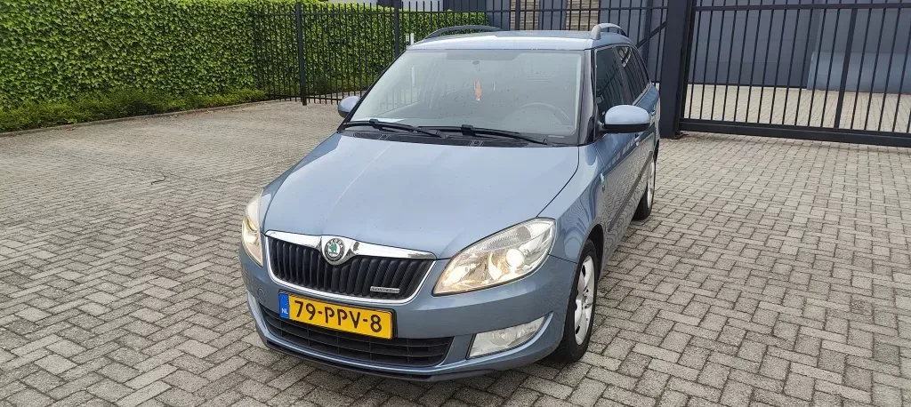 Škoda Fabia (2011) — foto 1