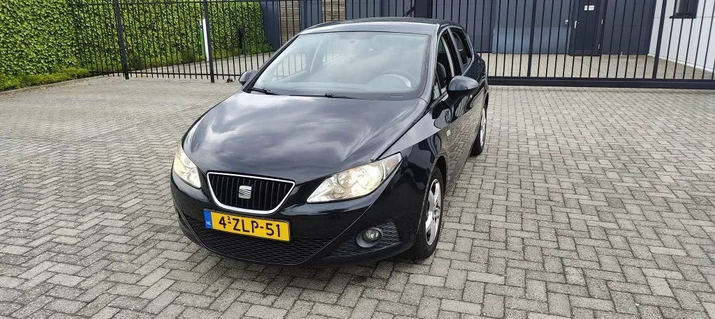 SEAT Ibiza (2012) — foto 1