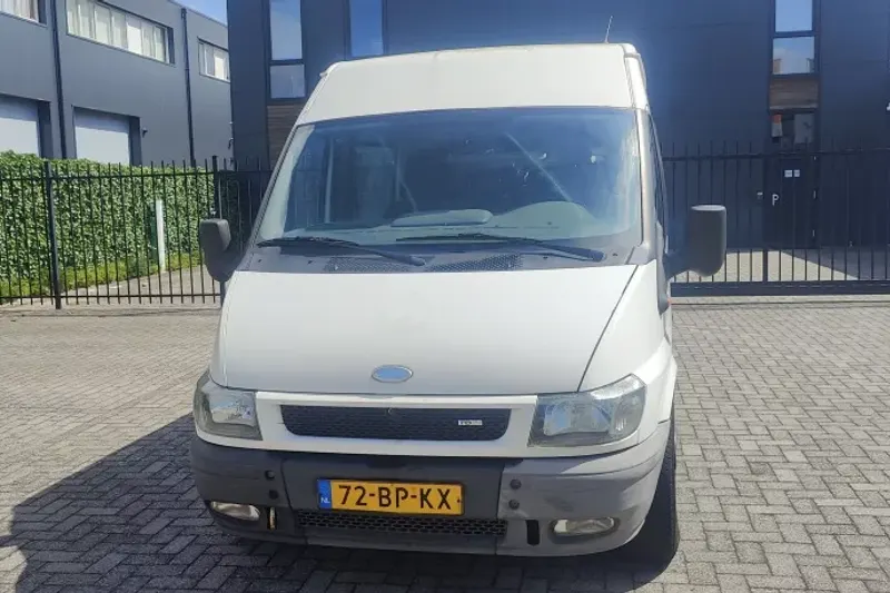 Ford Transit (2004)