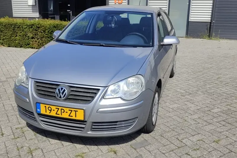 Volkswagen Polo (2008)