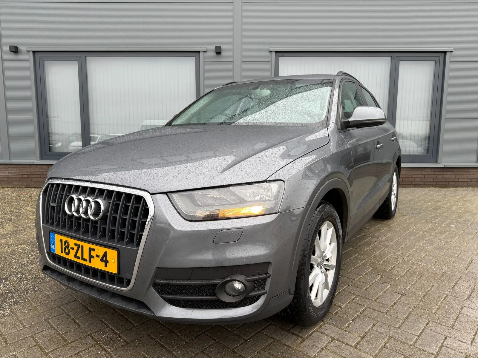 Audi Q3 (2013) — foto 1