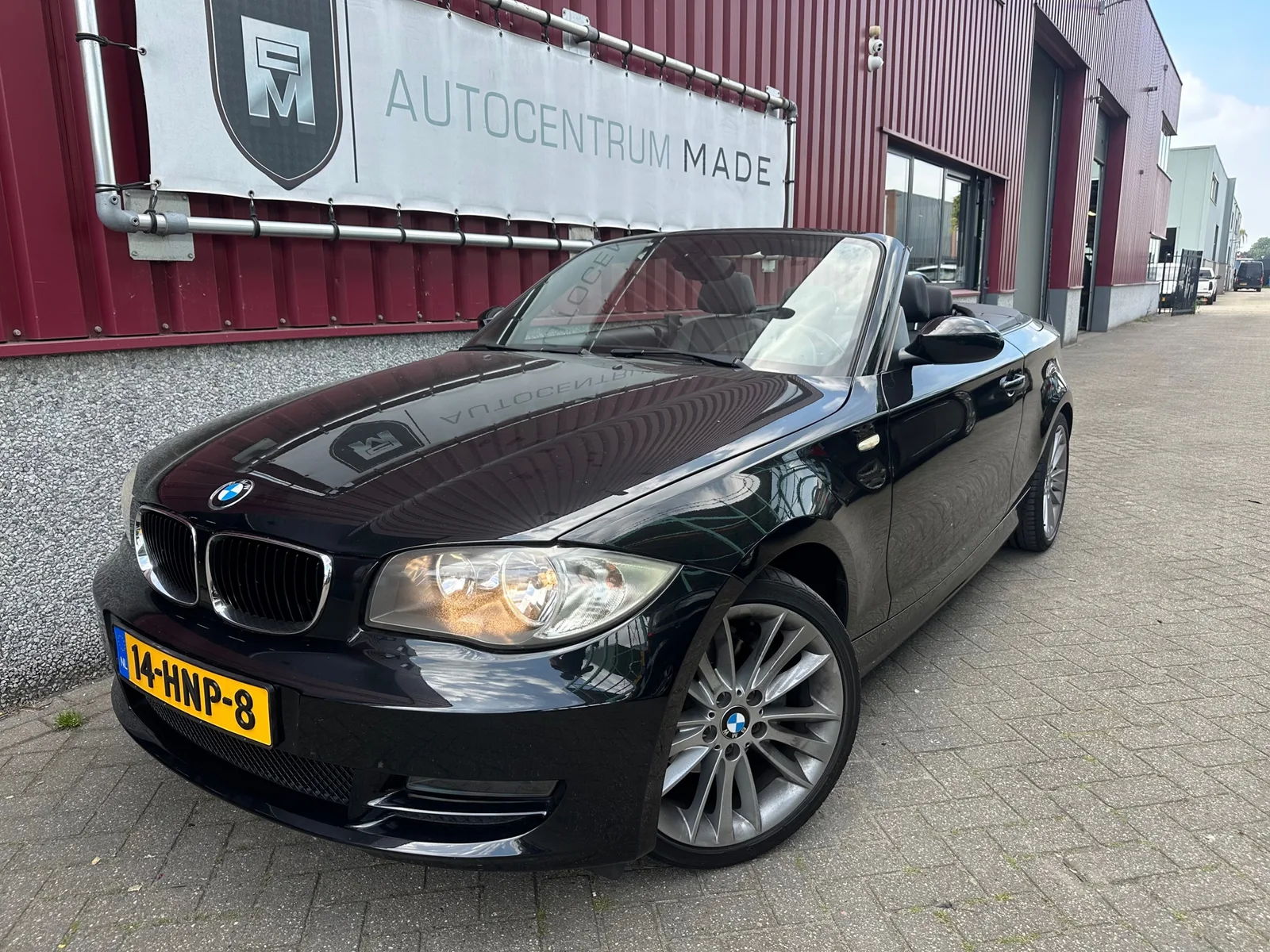 BMW 1-Serie (2009) — foto 1