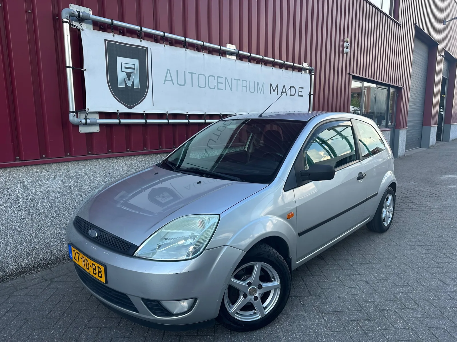 Ford Fiesta (2005) — foto 1