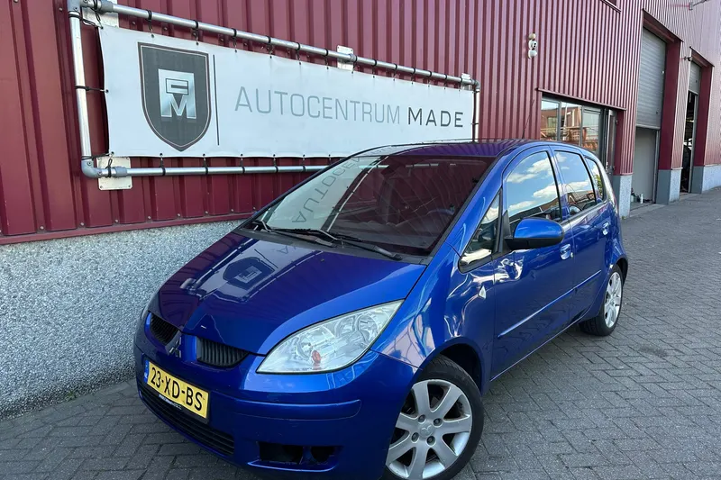Mitsubishi Colt (2007)