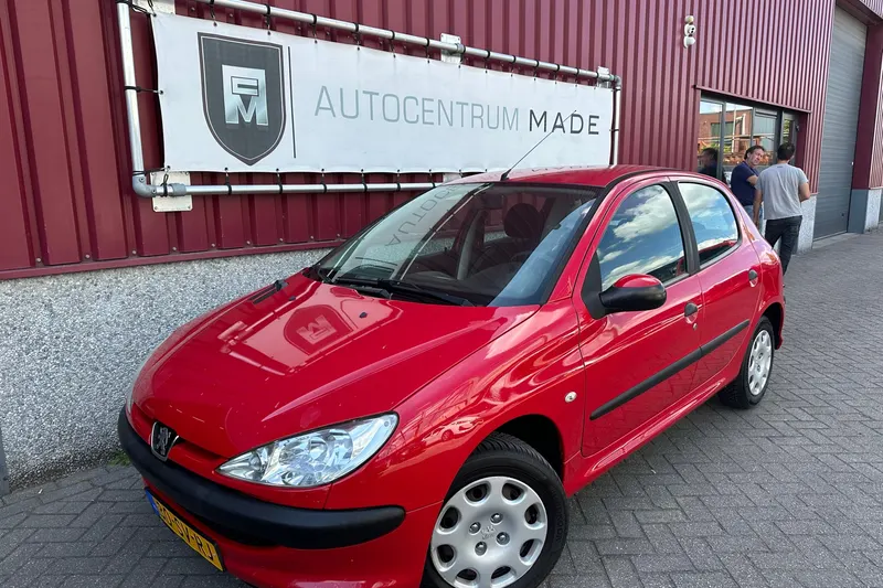 Peugeot 206 (2006)