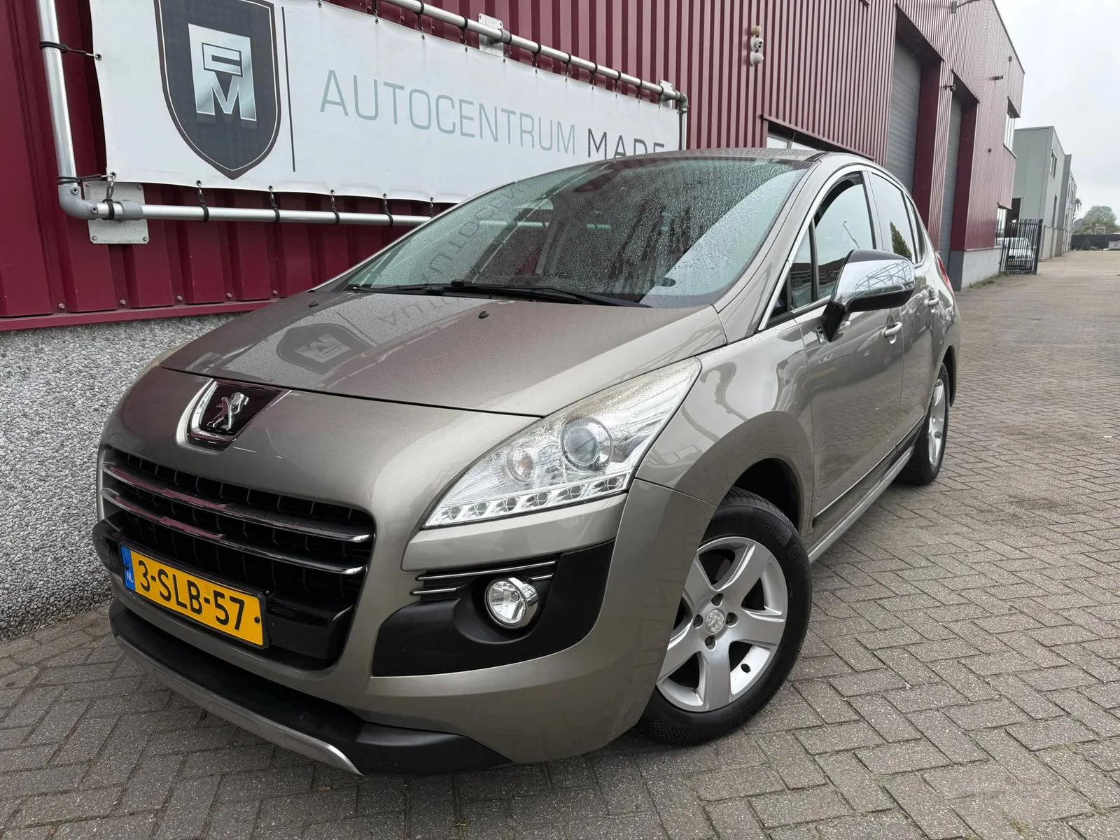 Peugeot 3008 (2013) — foto 1