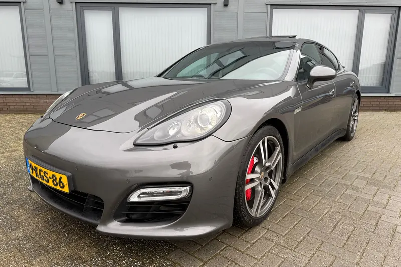 Porsche Panamera (2013)