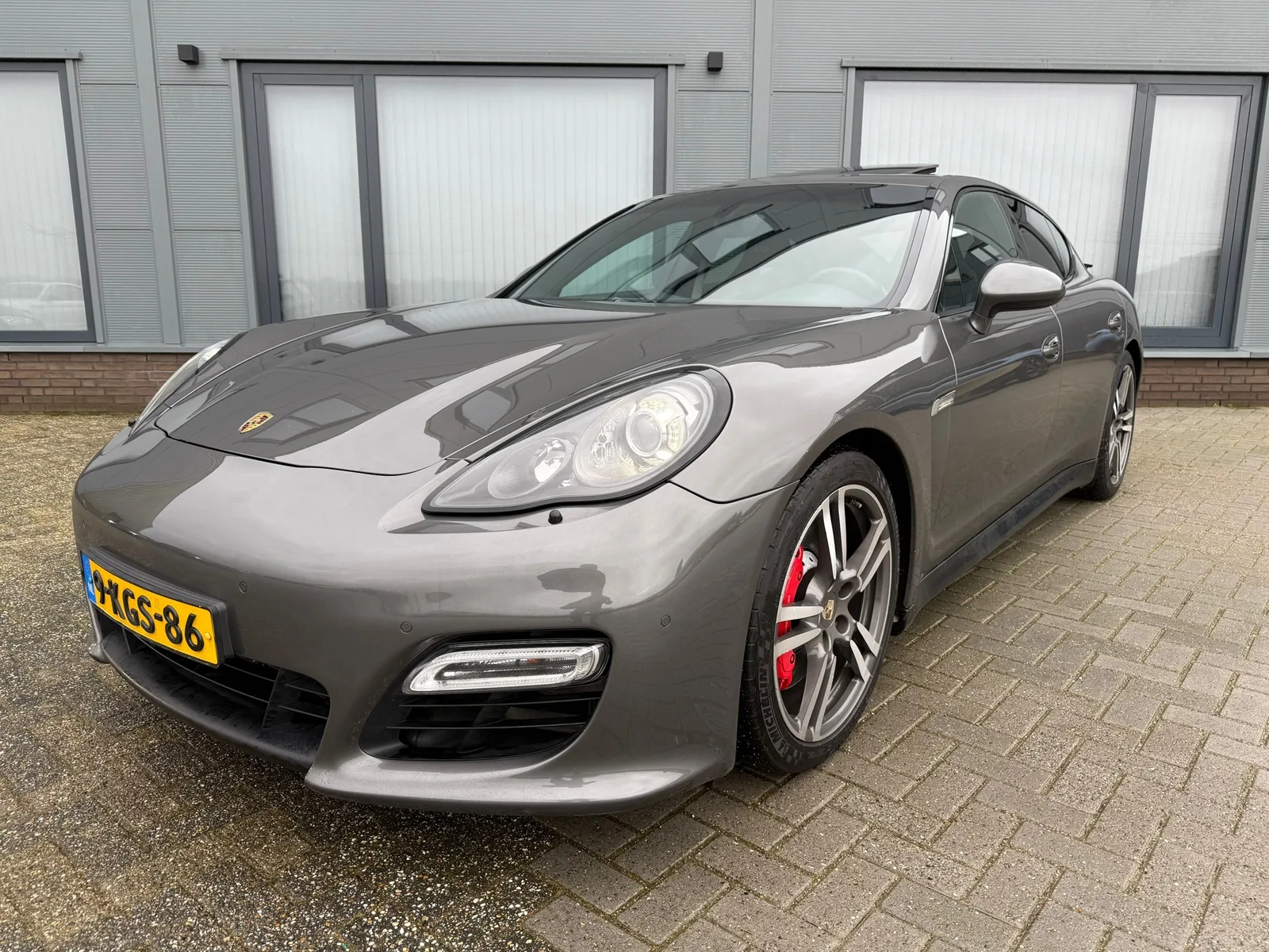 Porsche Panamera (2013) — foto 1