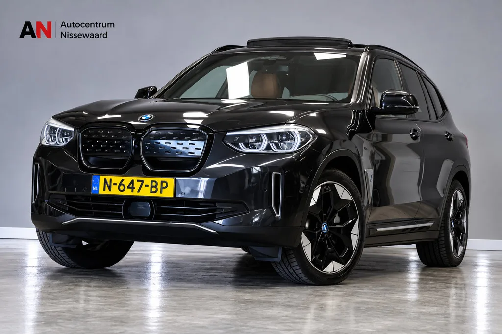 BMW iX3 (2021) — foto 1