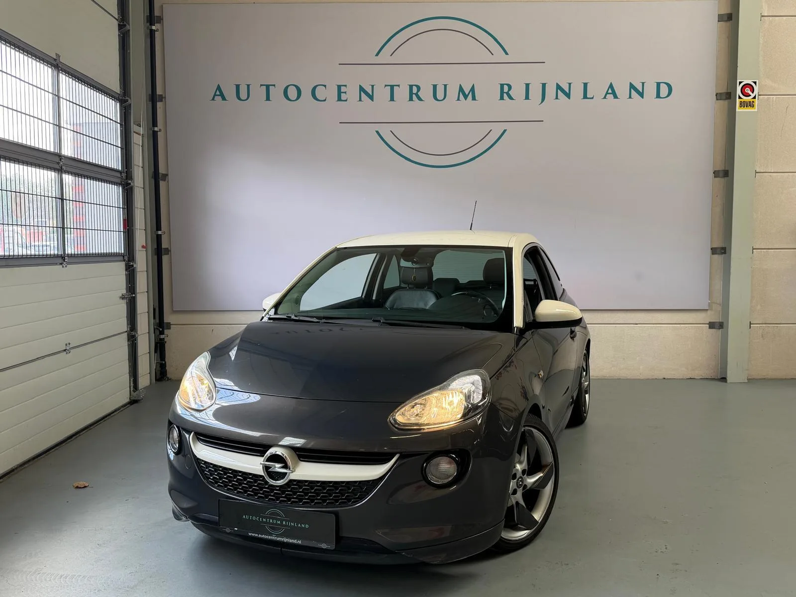 Opel Adam (2013) — foto 1