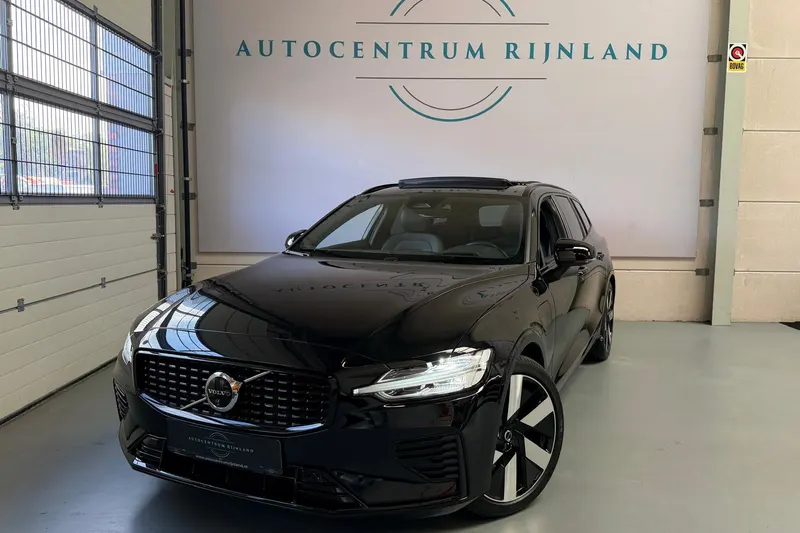 Volvo V60 (2025)