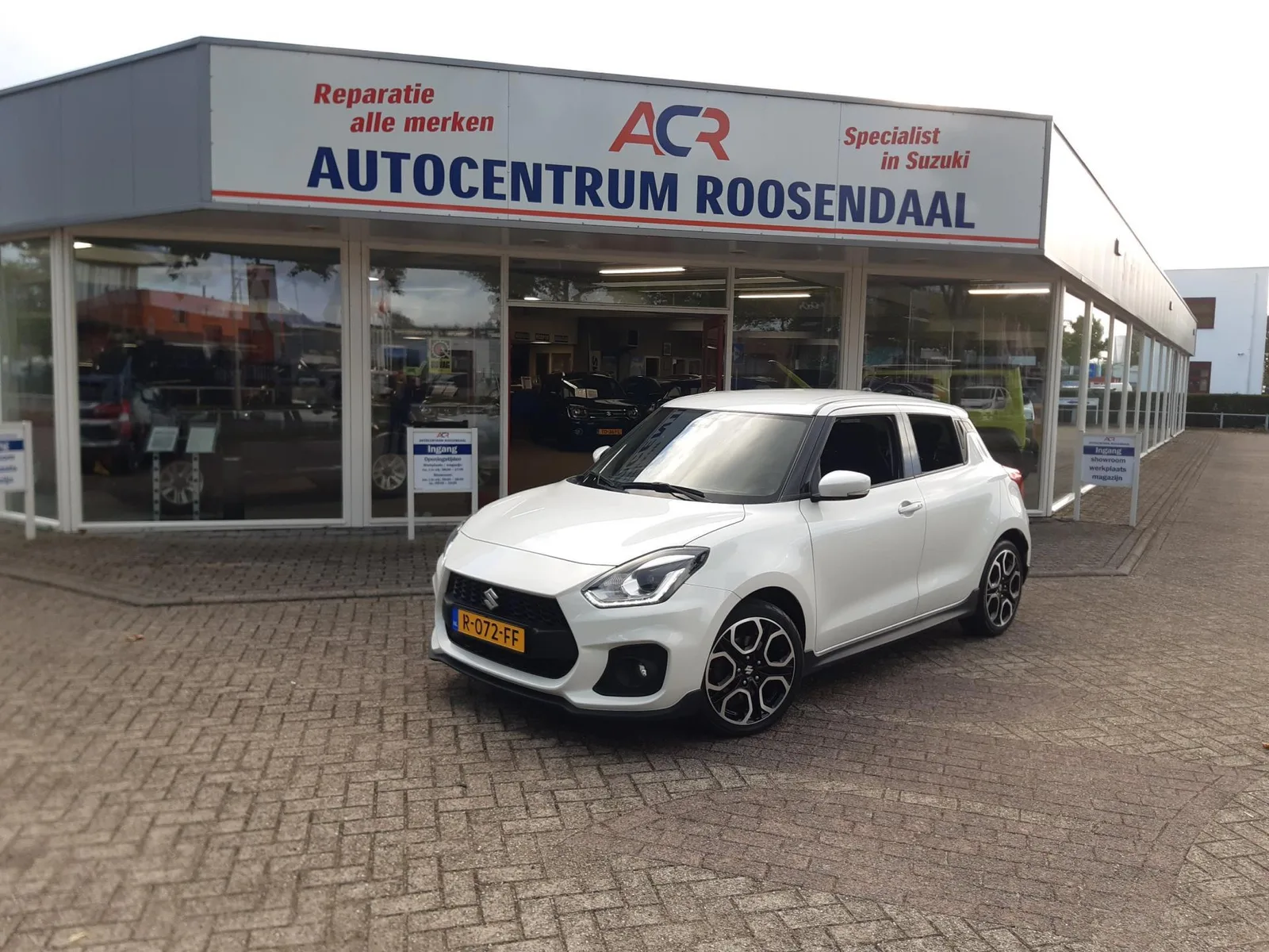 Suzuki Swift (2022) — foto 1