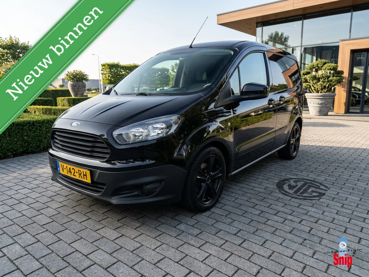 Ford Transit Courier (2018) — foto 1