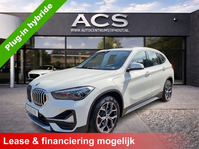 BMW X1 xDrive25e X Line Plugin (2021) — foto 1