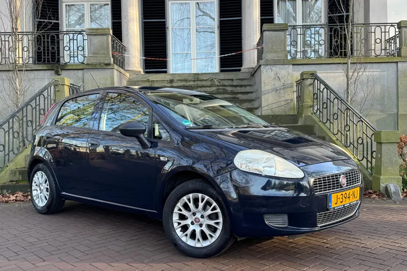 Fiat Grande Punto (2009)