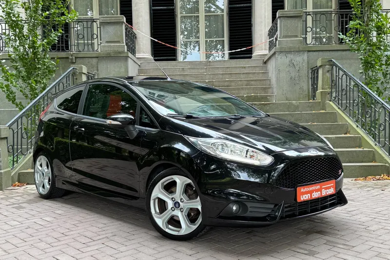 Ford Fiesta (2014)