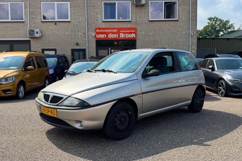 Lancia Ypsilon (1998)
