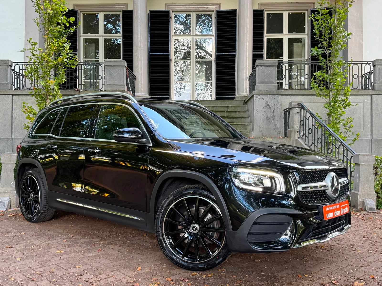 Mercedes-Benz GLB-Klasse (2022) — foto 1