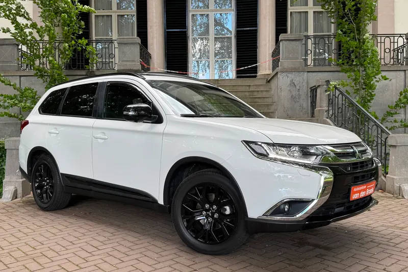 Mitsubishi Outlander (2018)