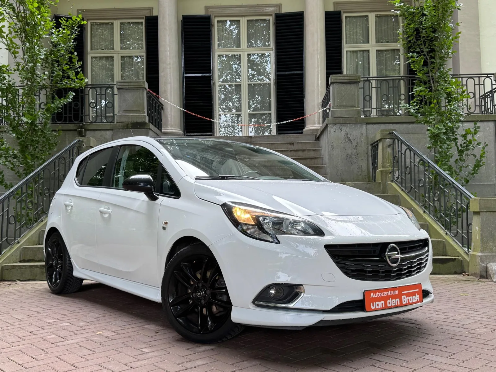 Opel Corsa (2015) — foto 1