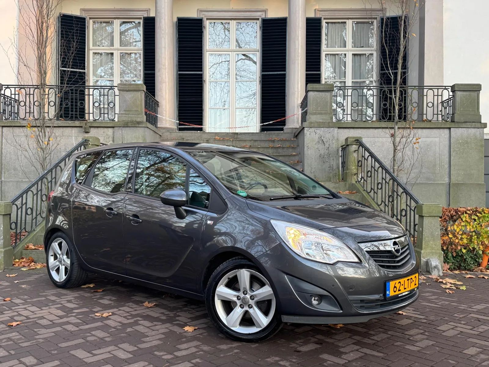 Opel Meriva (2010) — foto 1