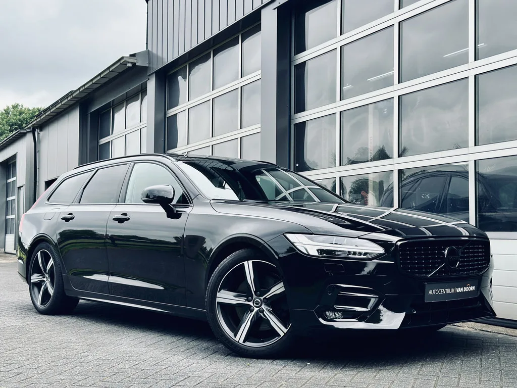 Volvo V90 (2018) — foto 1