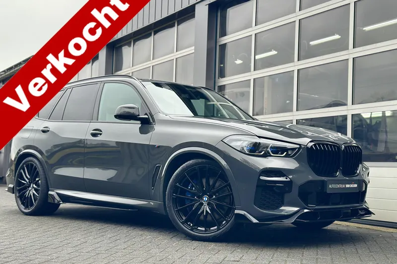 BMW X5 (2022)