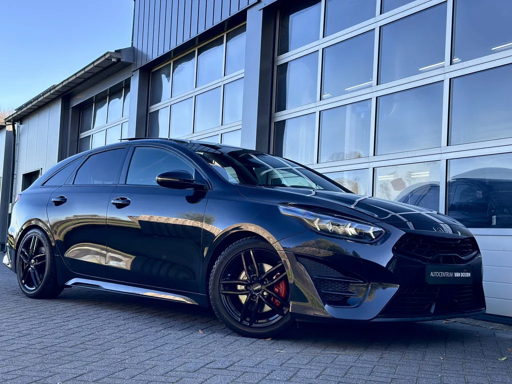 Kia Proceed (2023) — foto 1