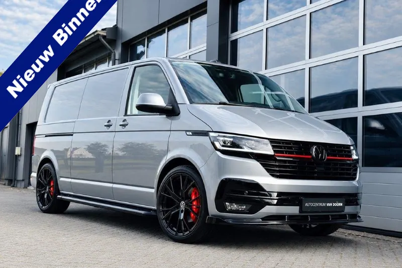 Volkswagen Transporter (2023)