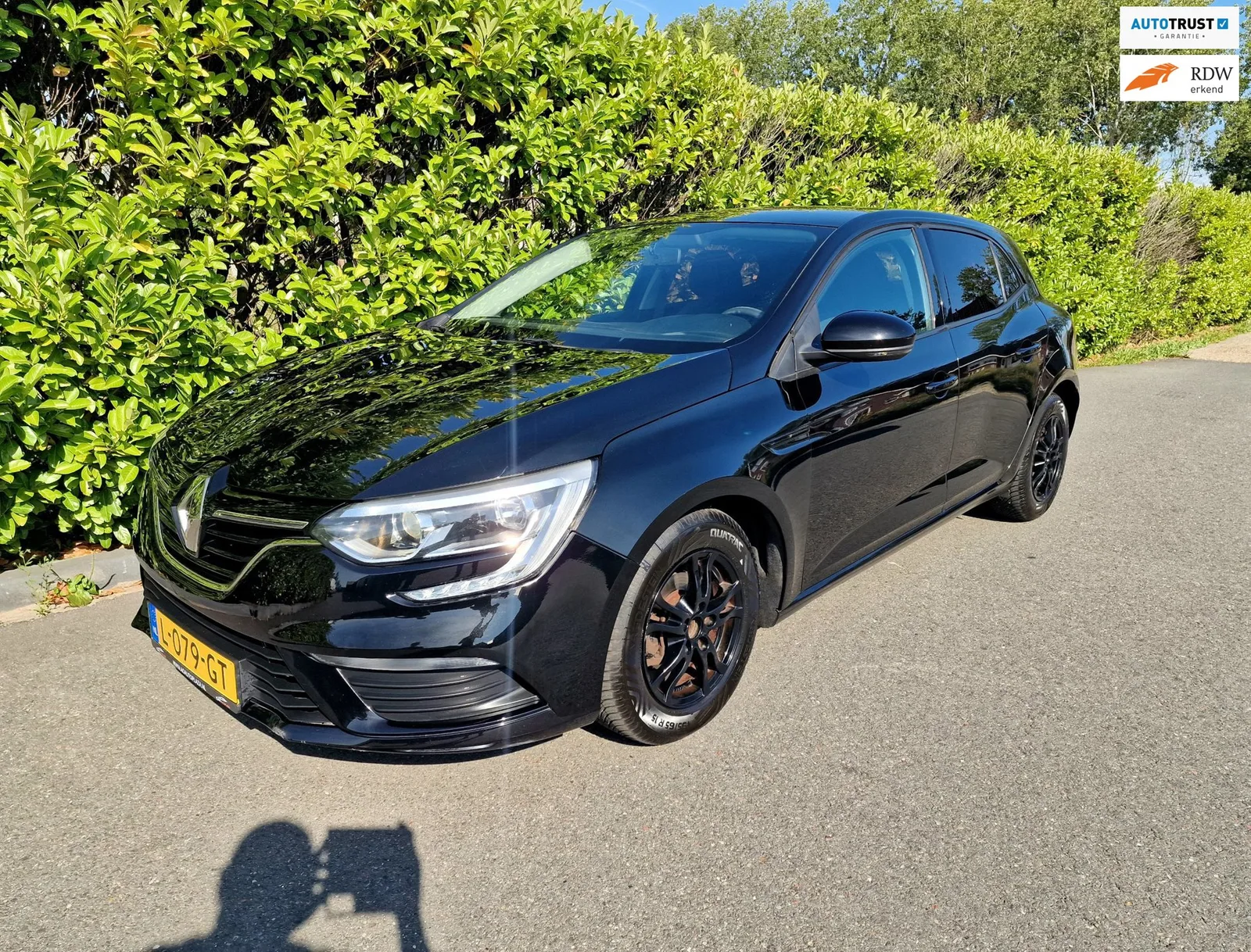Renault Mégane (2016) — foto 1
