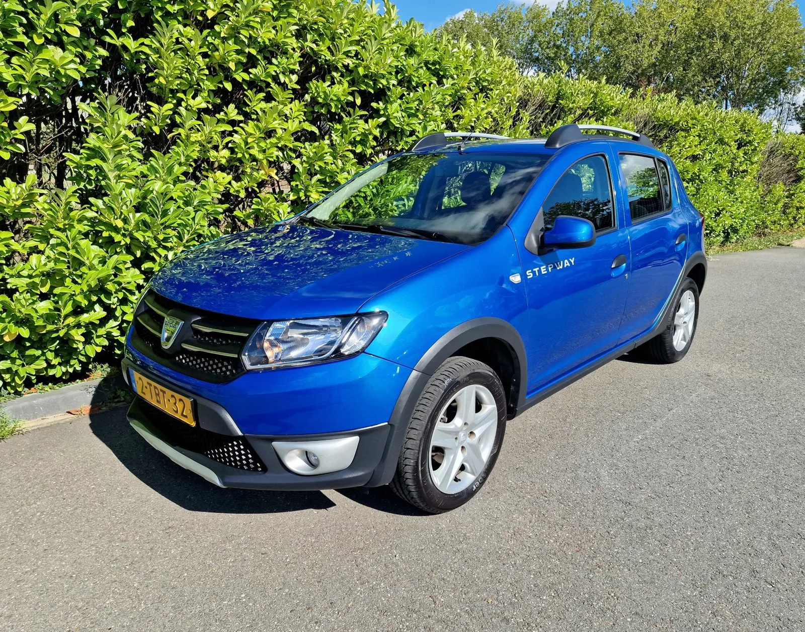 Dacia Sandero (2014) — foto 1