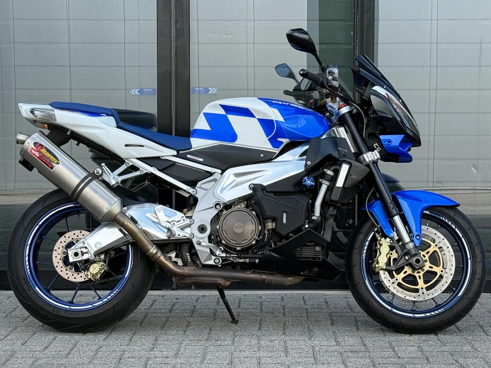 Aprilia Tuono (2007) — foto 1